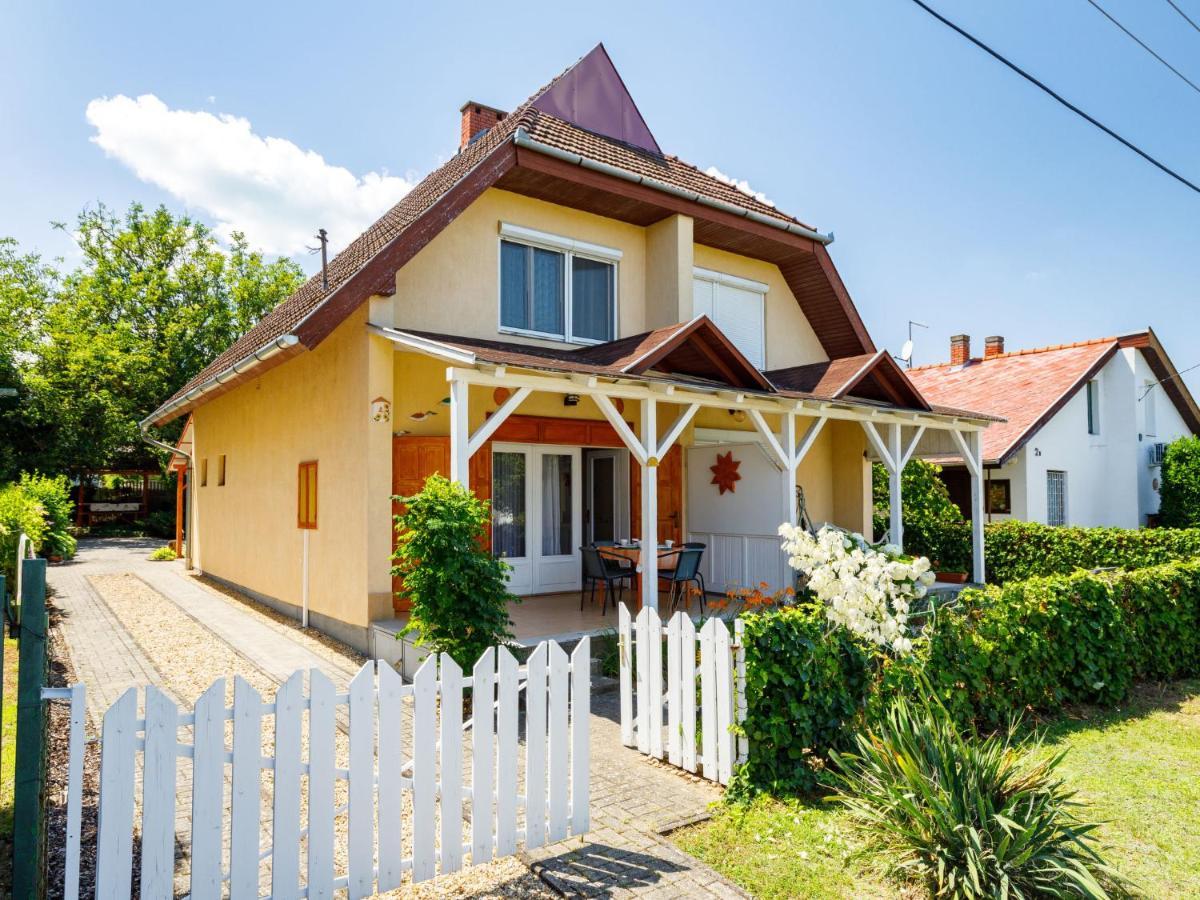 Holiday Home Jazmin By Interhome Balatonszarszo Εξωτερικό φωτογραφία