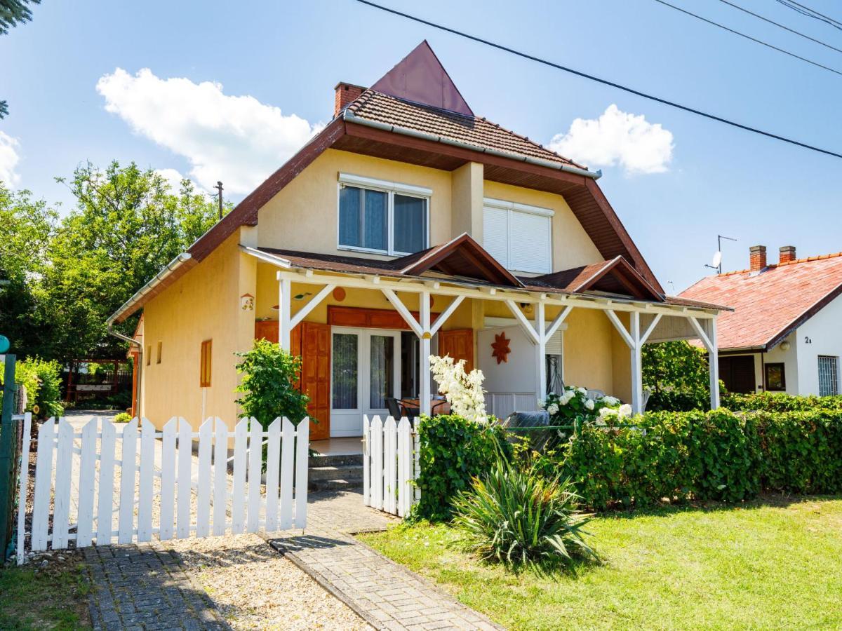 Holiday Home Jazmin By Interhome Balatonszarszo Εξωτερικό φωτογραφία