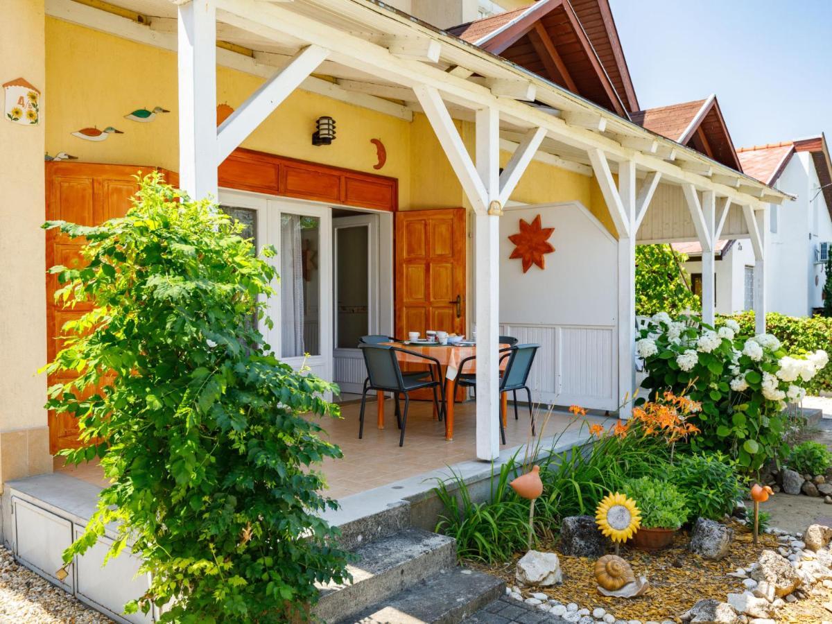 Holiday Home Jazmin By Interhome Balatonszarszo Εξωτερικό φωτογραφία