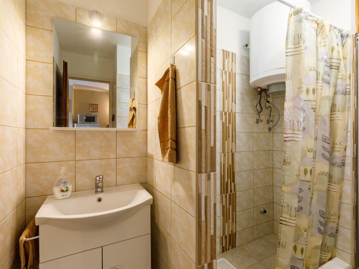Holiday Home Jazmin By Interhome Balatonszarszo Εξωτερικό φωτογραφία