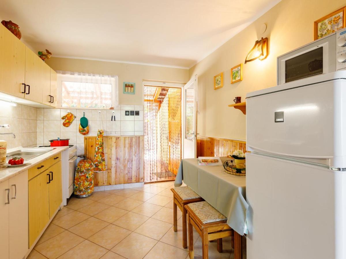 Holiday Home Jazmin By Interhome Balatonszarszo Εξωτερικό φωτογραφία